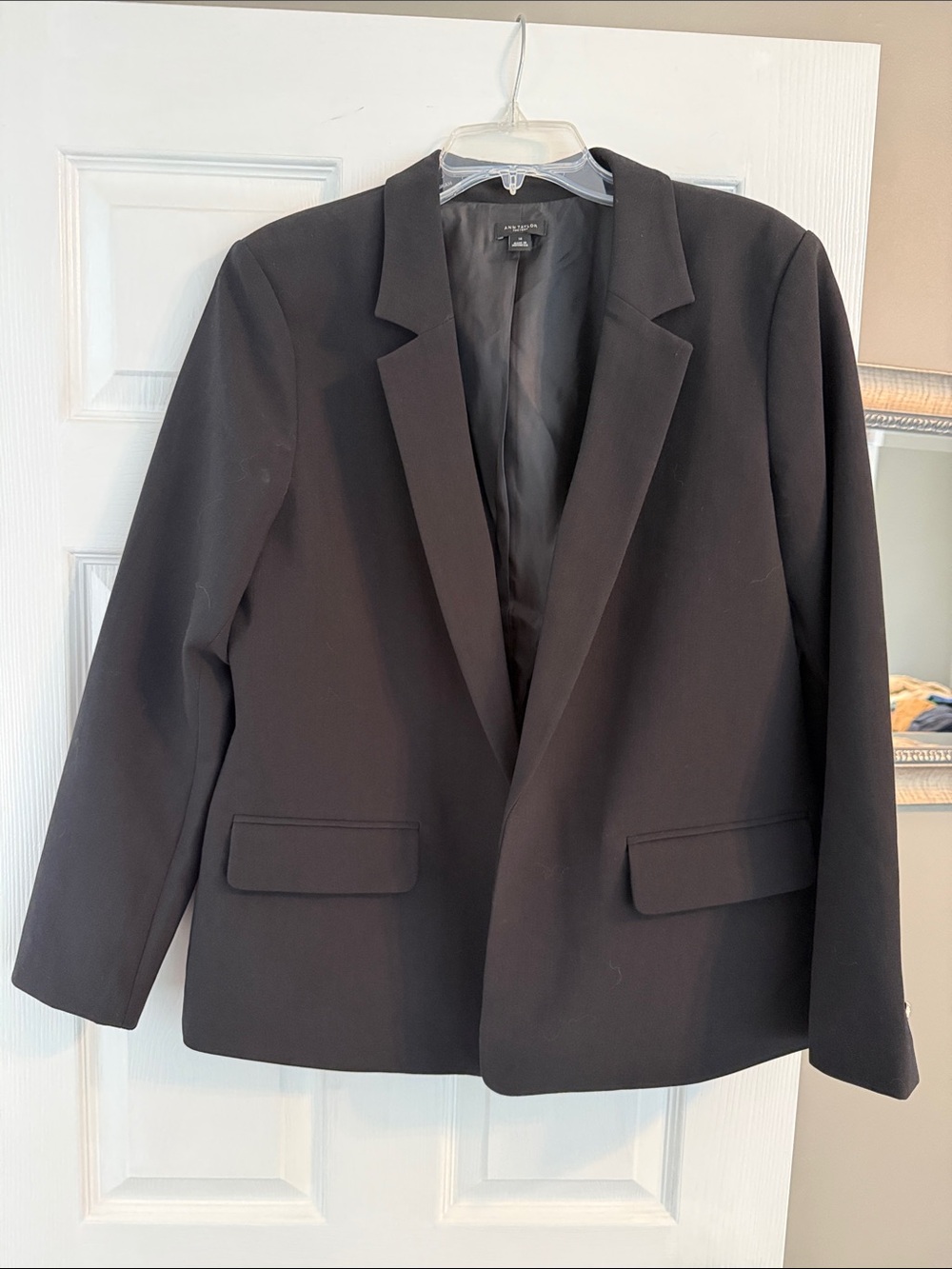 Ann Taylor Black Classic Single-Button Blazer